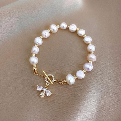 Baroque Pearl String Bracelet With Luxury Zircon Bee Pendant