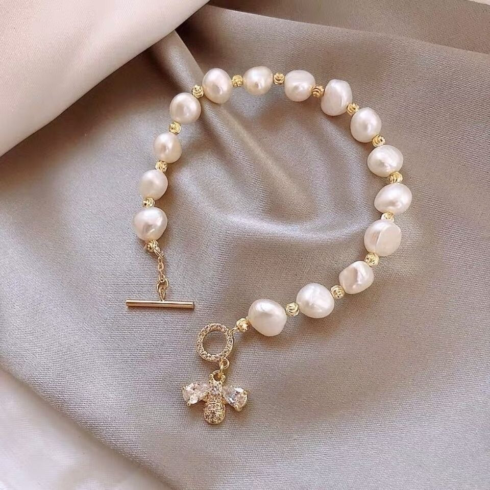 Elegant Baroque Pearl String Bracelet