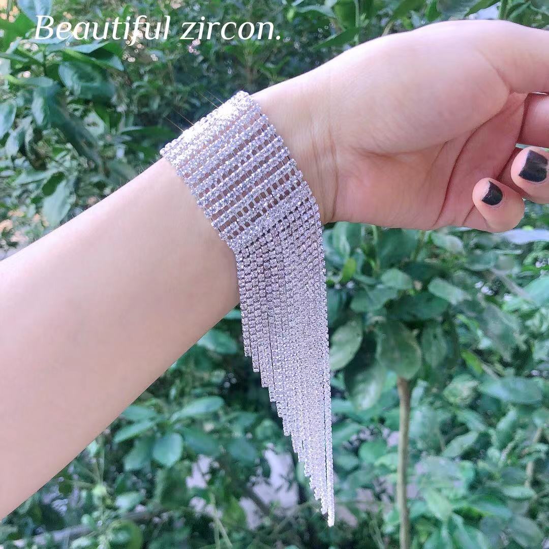 Fashion Long Tassel Rhinestone Bracelet Hand Jewelry For Bridal