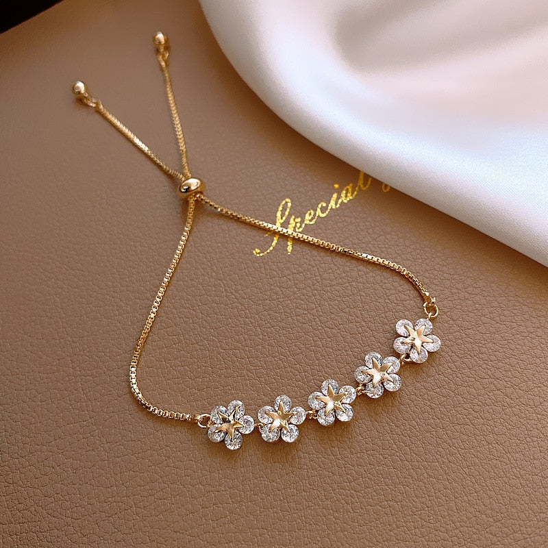 Elegant Rhinestone Zircon Flowers Bracelet for Women